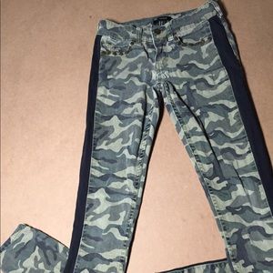Forever 21 camo jeans